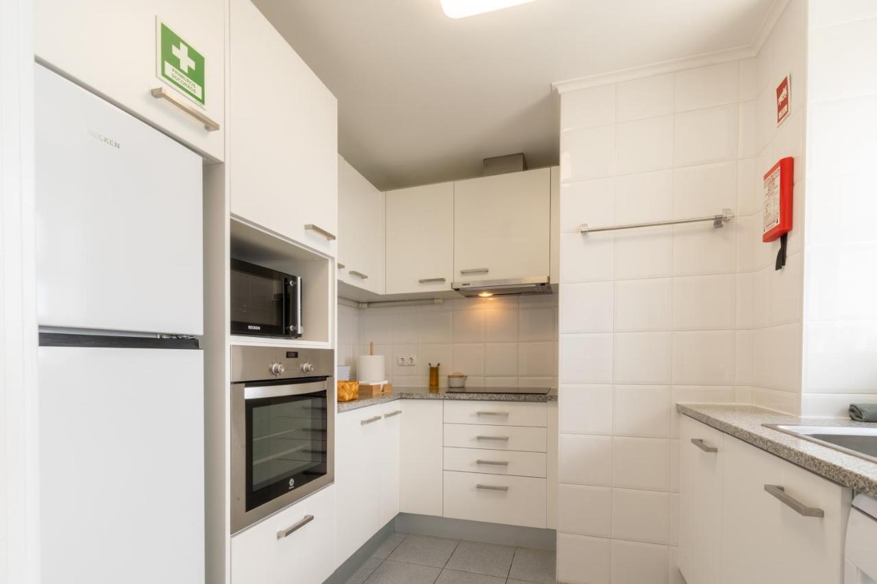 Atlantic Penthouse - City, Montain & Ocean - Free Parking Понта-Делгада Экстерьер фото