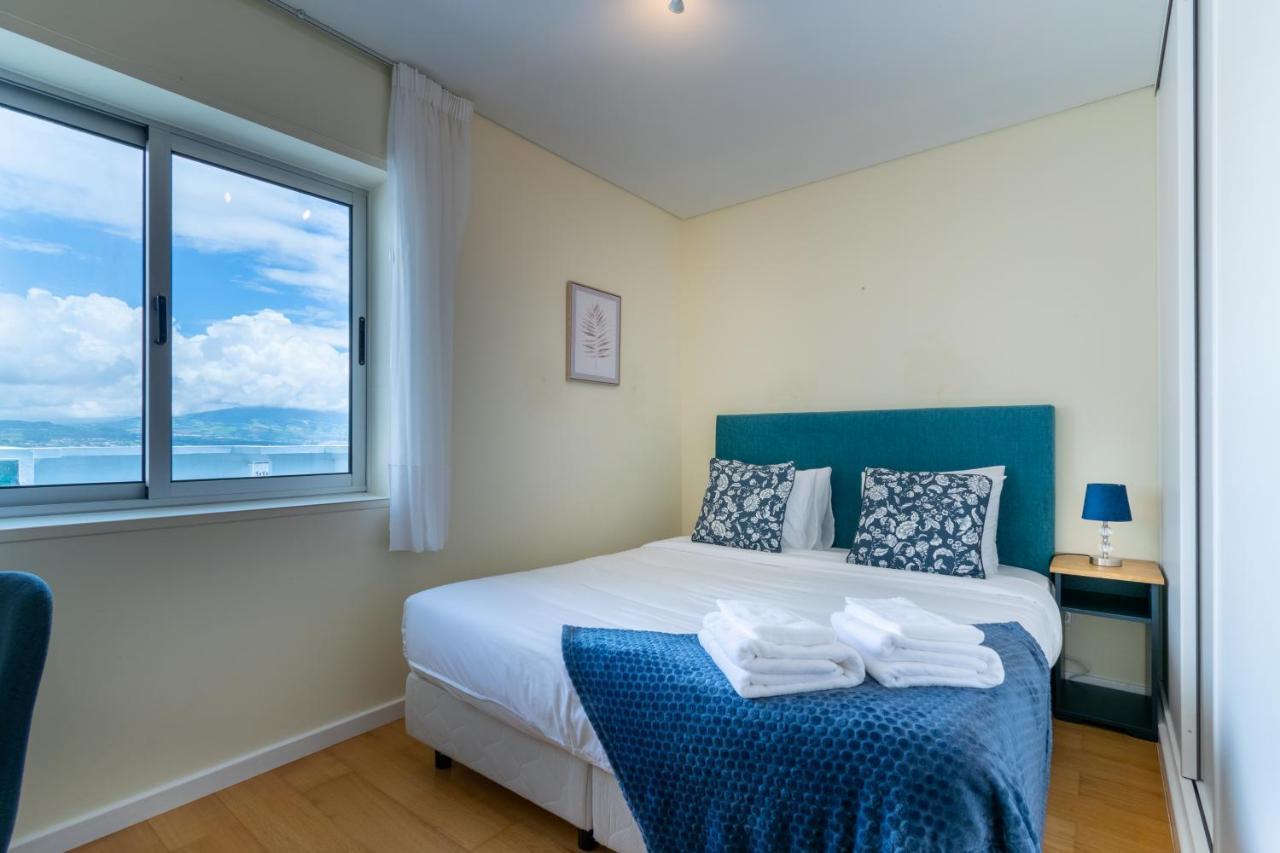 Atlantic Penthouse - City, Montain & Ocean - Free Parking Понта-Делгада Экстерьер фото